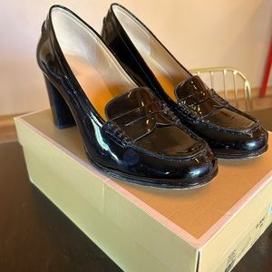 Michael kors patent leather bayville loafer